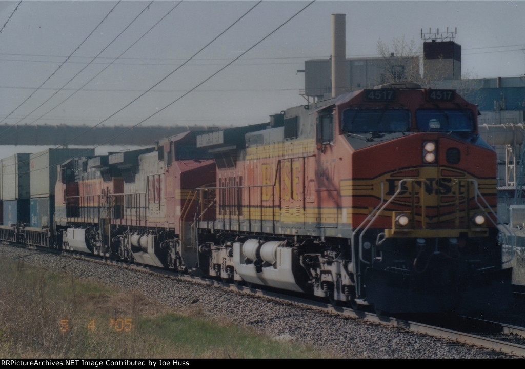 BNSF 4517 West